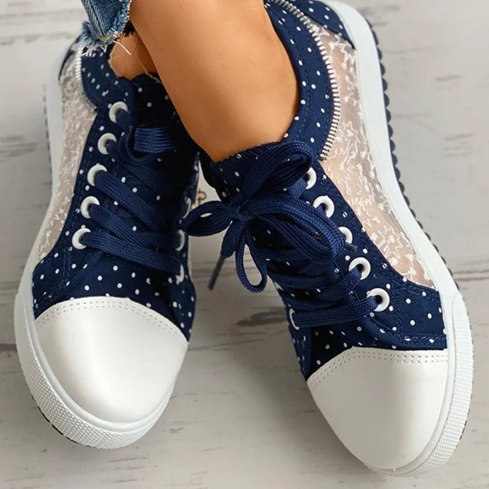 Sneakers Zeitgemäß Bequem Perfekt für Den Alltag