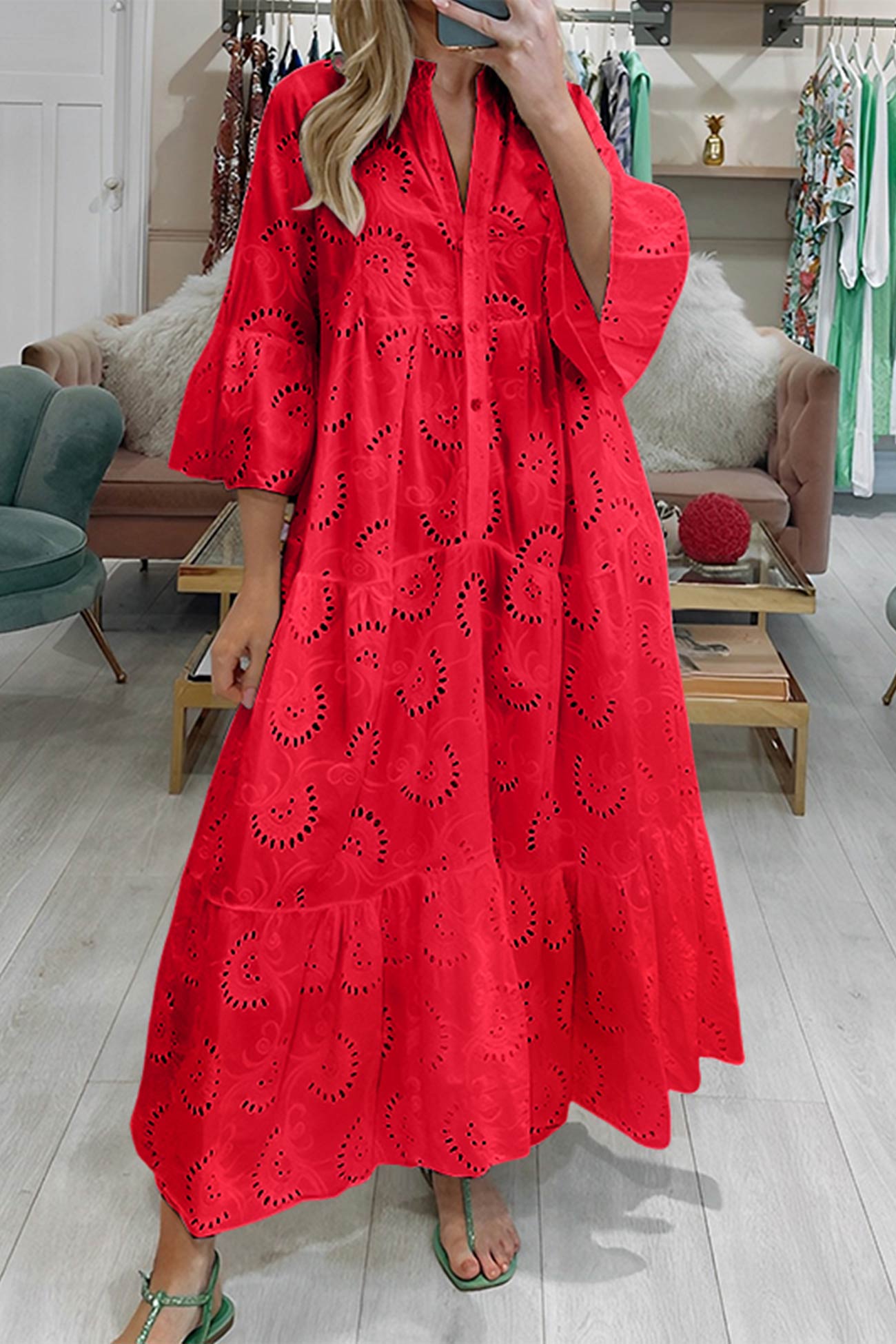Leichtes Sommerkleid für Frauen