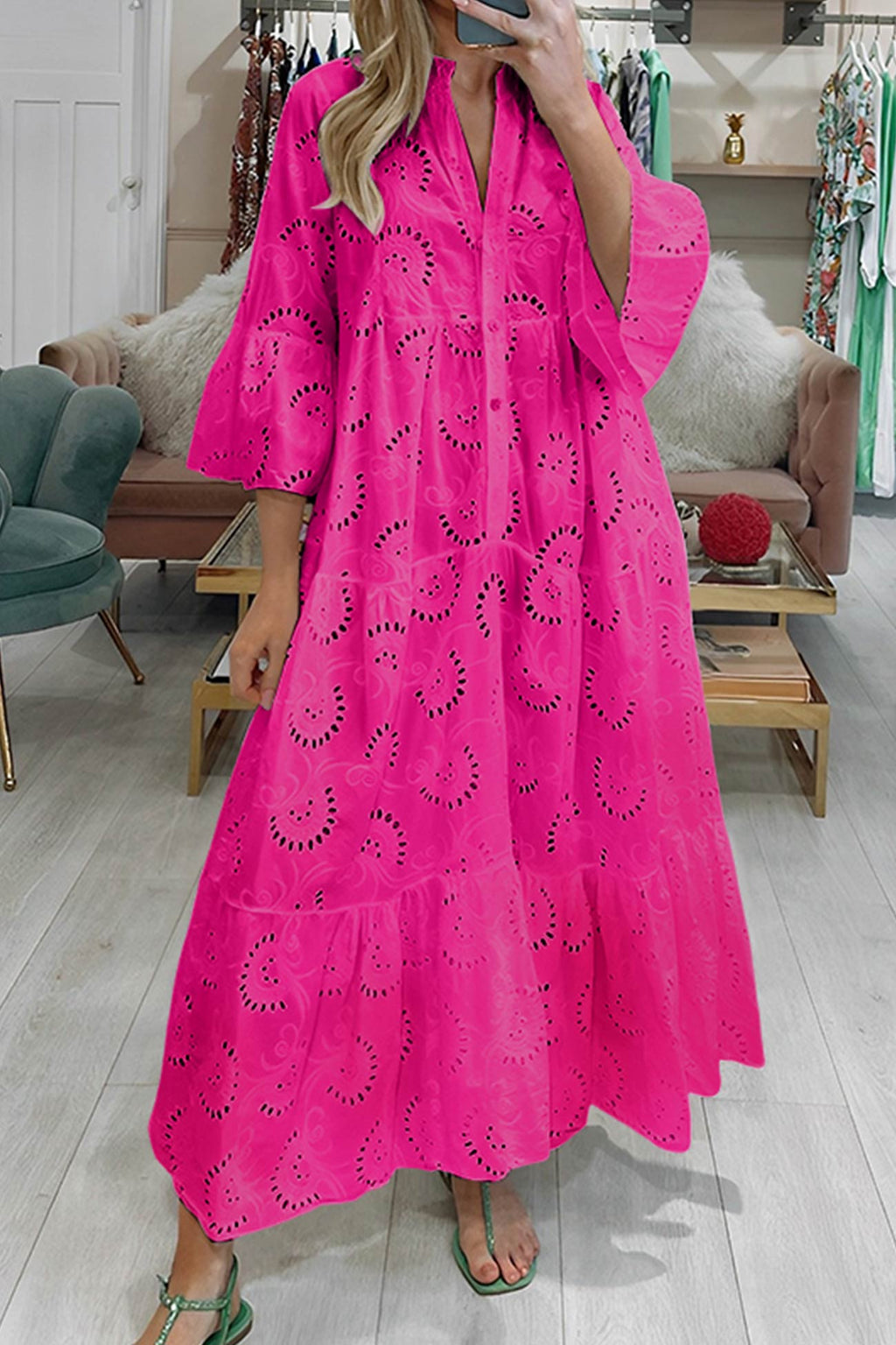 Leichtes Sommerkleid für Frauen