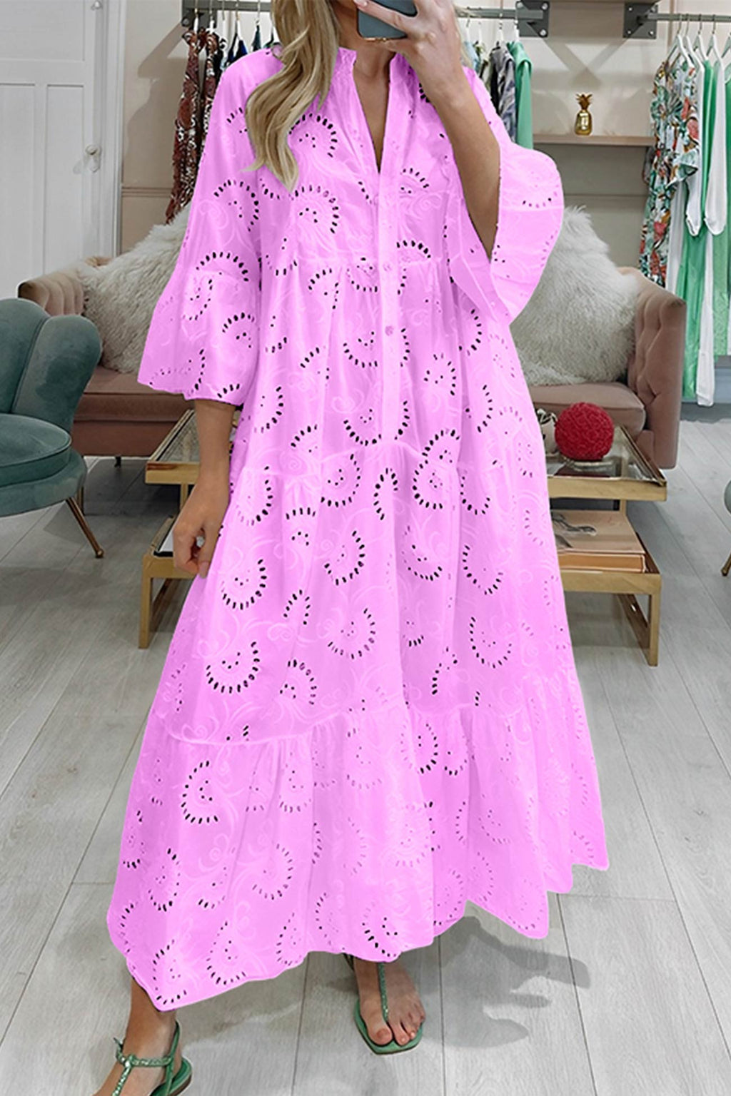Leichtes Sommerkleid für Frauen