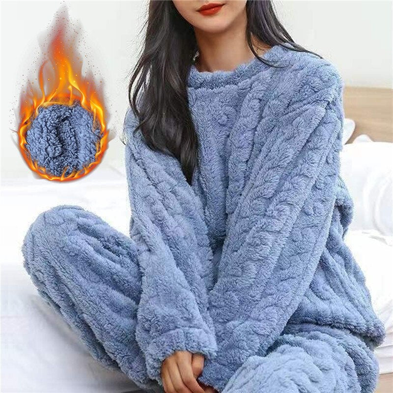 – Kuscheliges Fleece-Pyjama-Set