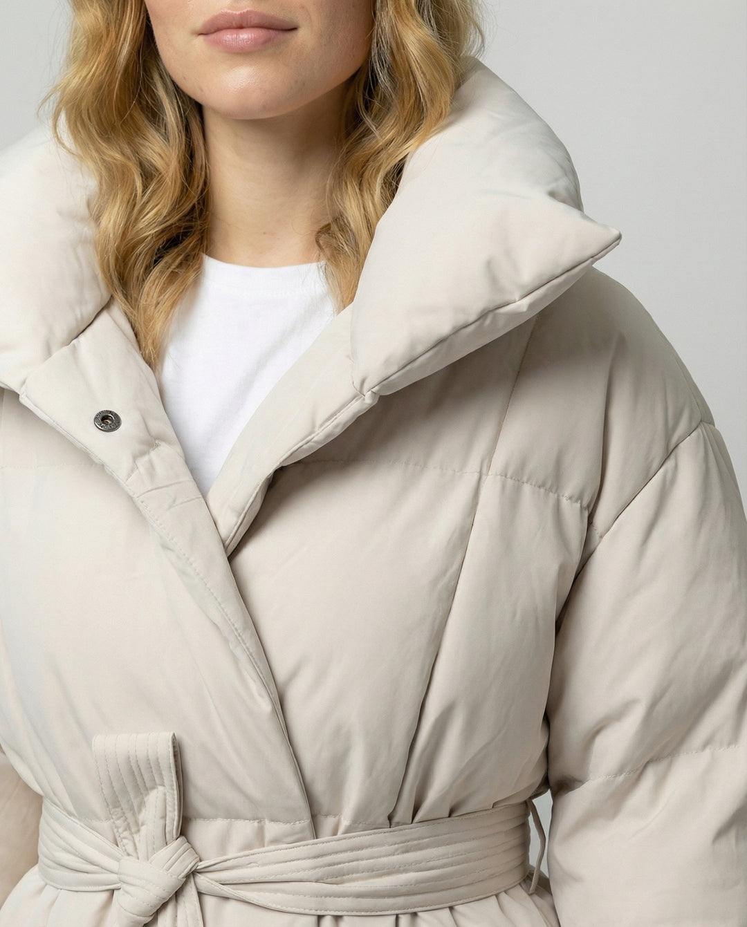 Taillierte Damen Winterjacke | Shop Nory