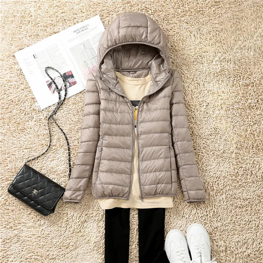 Leichte und praktische Daunenjacke für Frauen