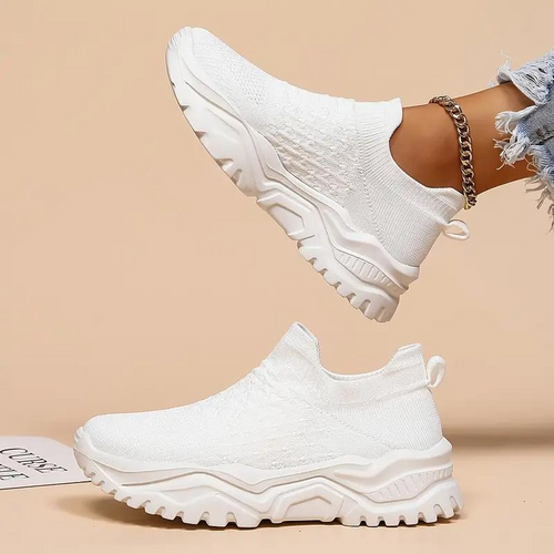 Orthopedic sneaker for women