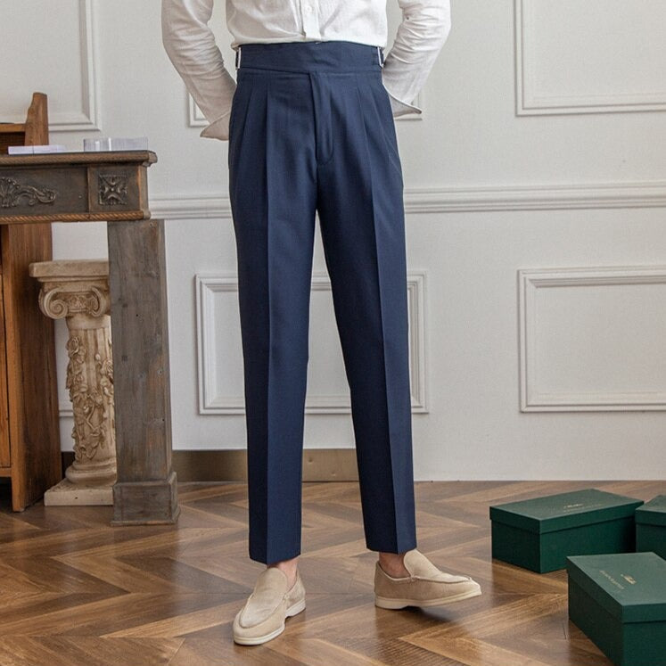 Classic: Stilvolle Hose mit Schnalle