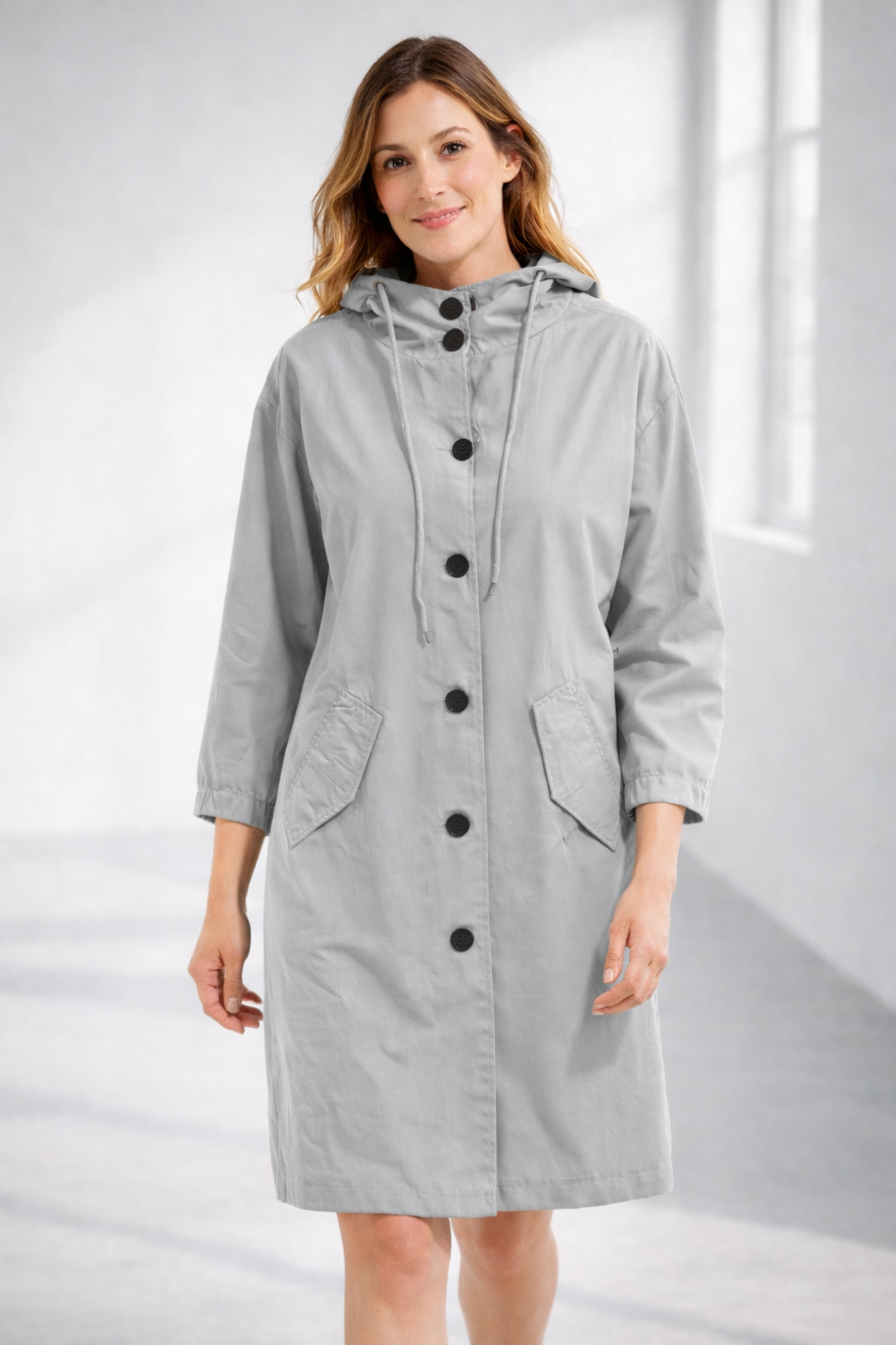 Damen Kapuzenjacke in mittlerer Länge