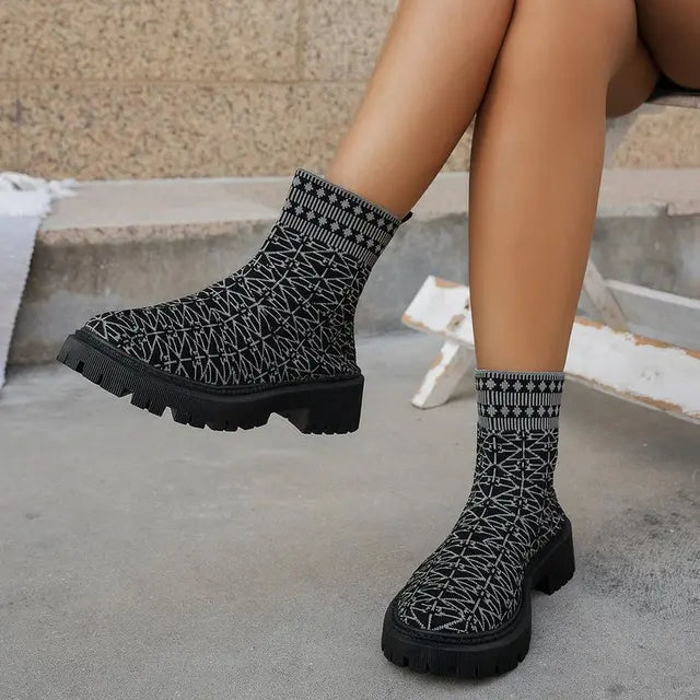 Shopnory | Klobige Stiefeletten für Damen