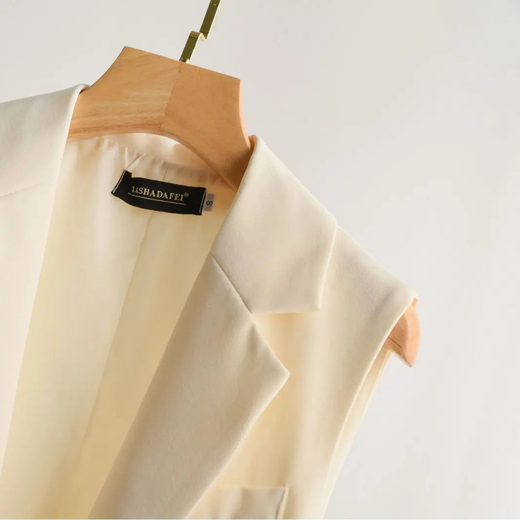 Klassischer Ärmelloser Blazerkleid mit Reverskragen