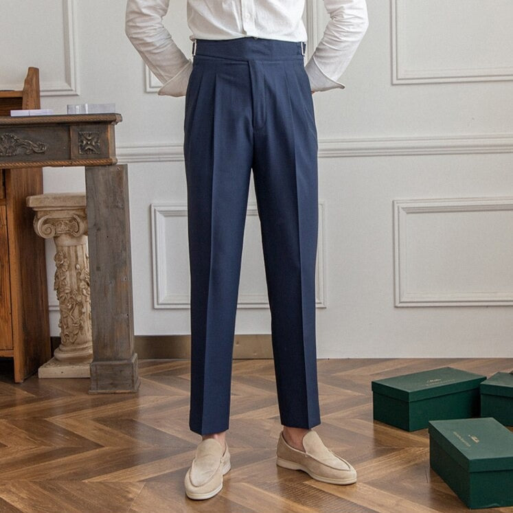 Classic: Stilvolle Hose mit Schnalle
