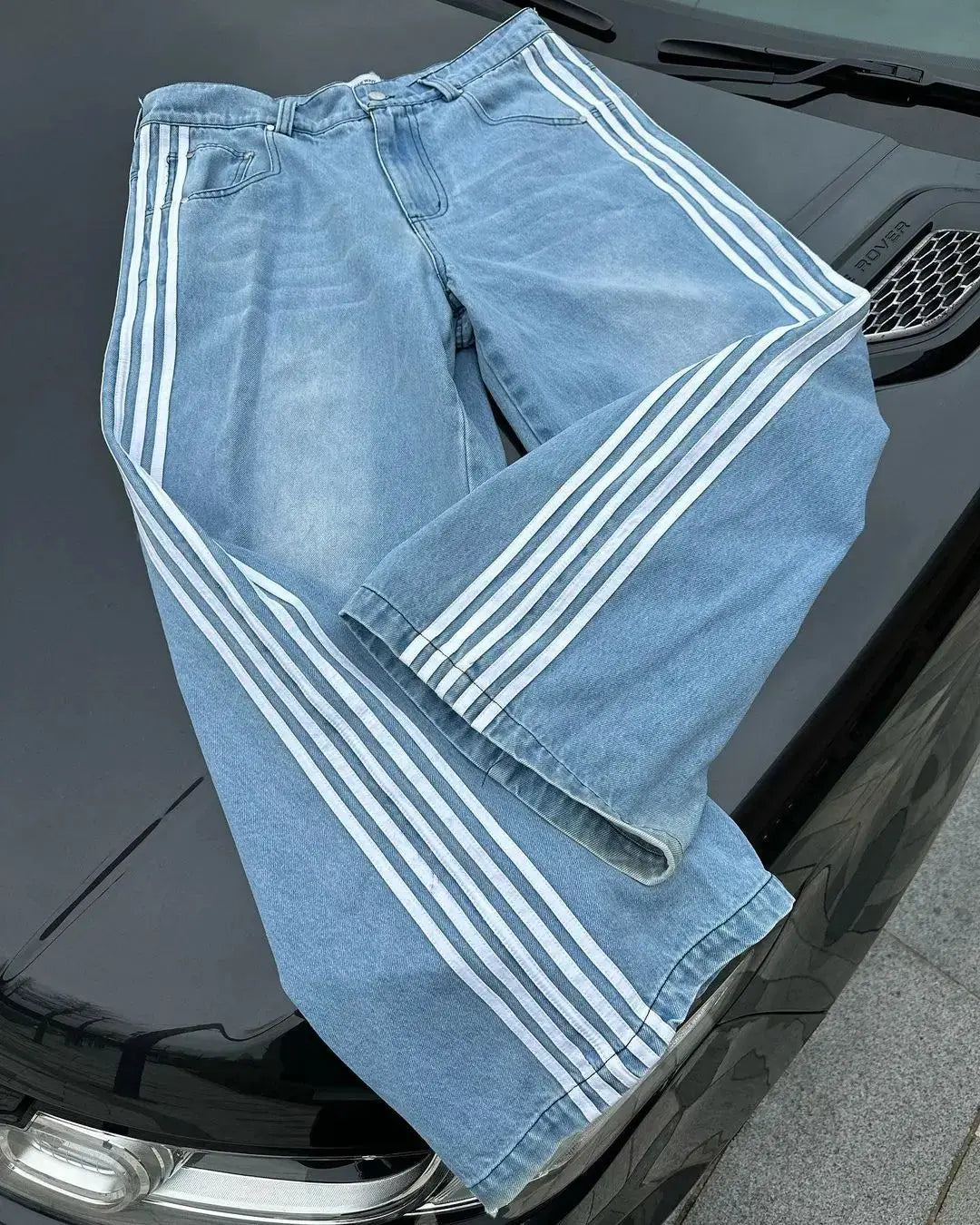 Baggy-Jeans mit hoher Taille