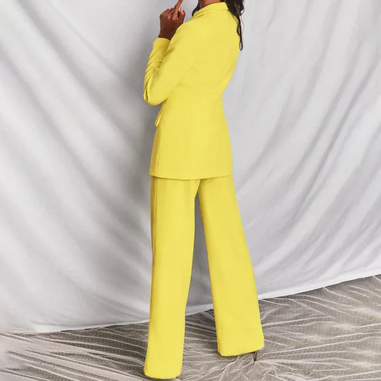 Zweiteiliges Damenanzug mit Blazer und Hose