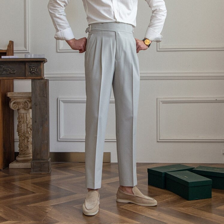 Classic: Stilvolle Hose mit Schnalle
