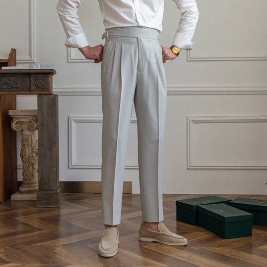 Classic: Stilvolle Hose mit Schnalle