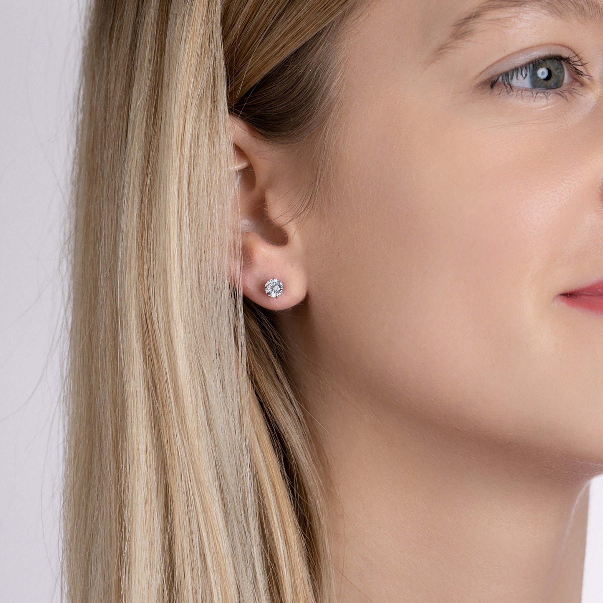 Zirkonia Ohrstecker aus Silber – klassische Stecker für Damen | Shop Nory