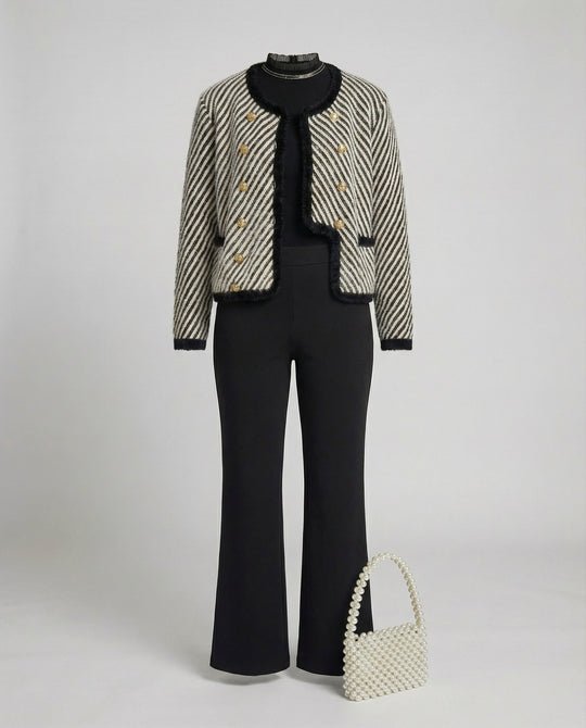 Zweiteiliges Bouclé-Set mit kurzer Strickjacke und Feinstrick-Midirock