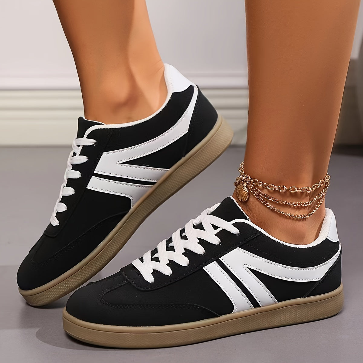 Bequeme Damensneaker In Einfarbigen Farben
