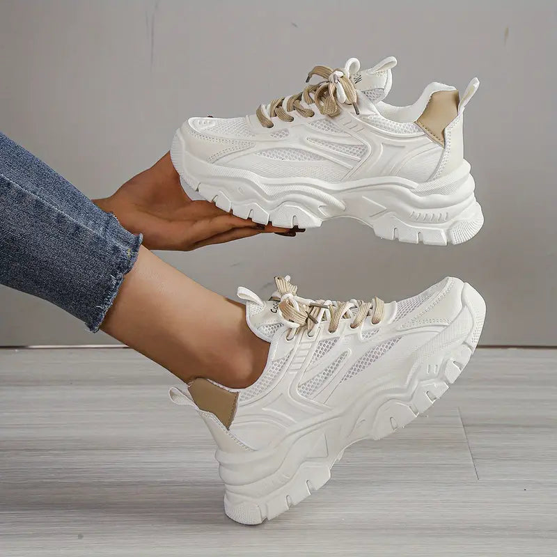 Bequeme und moderne Schuhe