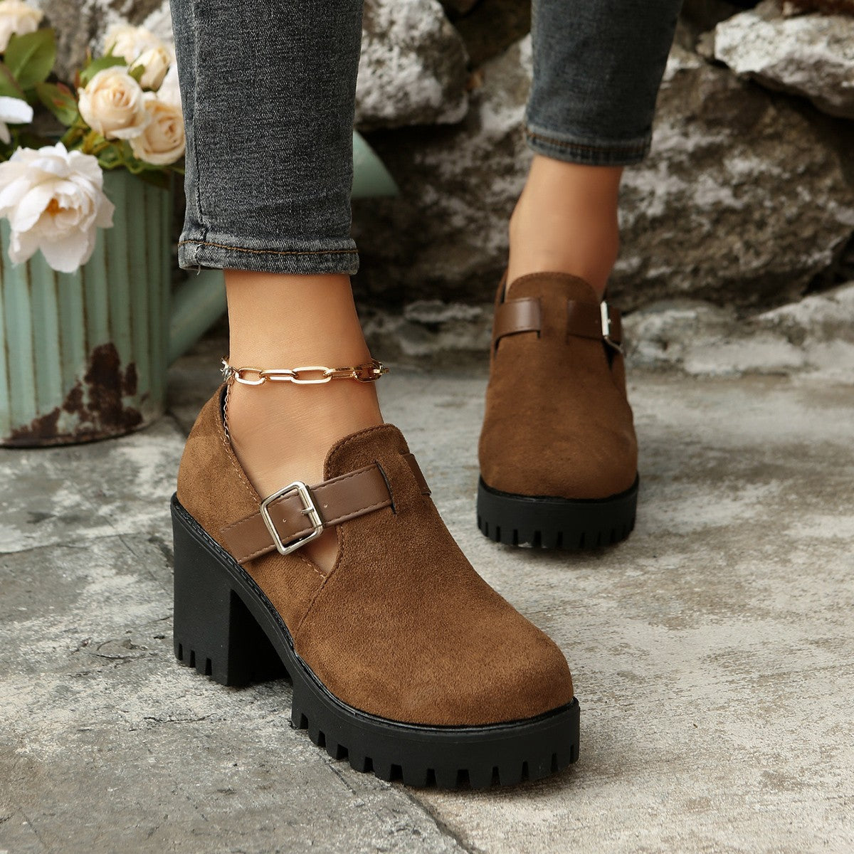 Modische Ankle Boots mit Blockabsatz