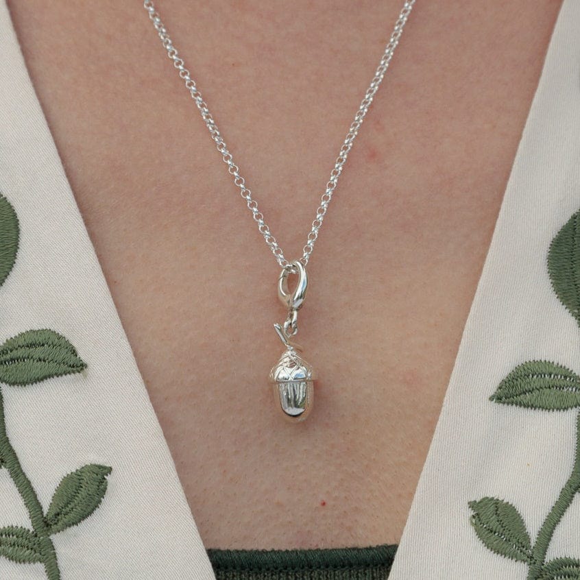 Silber Eichel Charm Halskette | Shop Nory