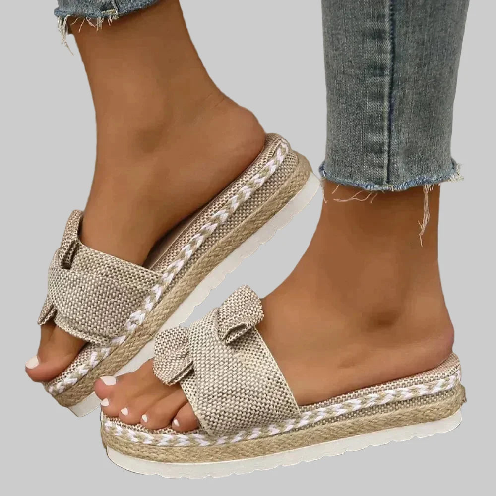 Alyce's Schleife Ortho Sandalen
