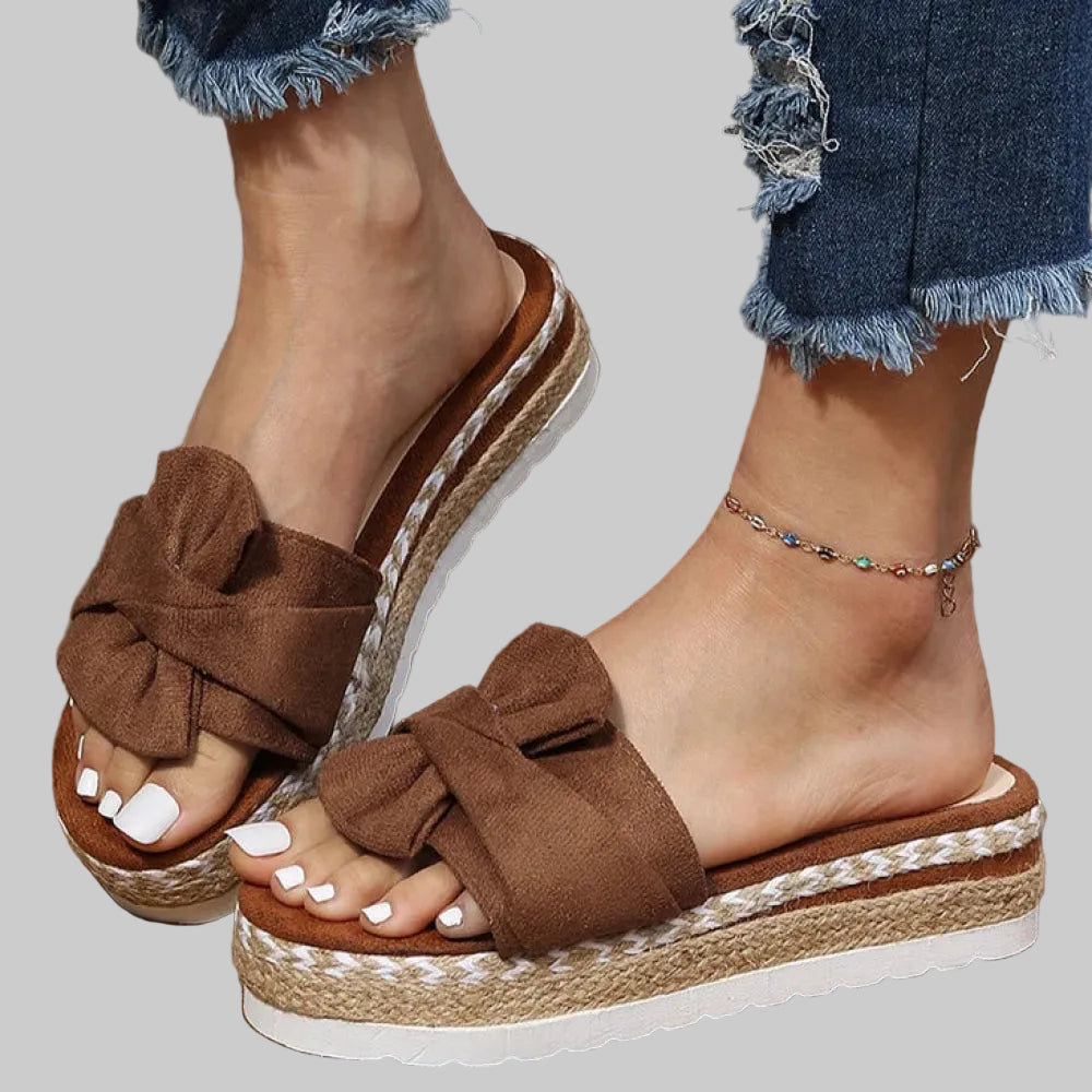 Alyce's Schleife Ortho Sandalen