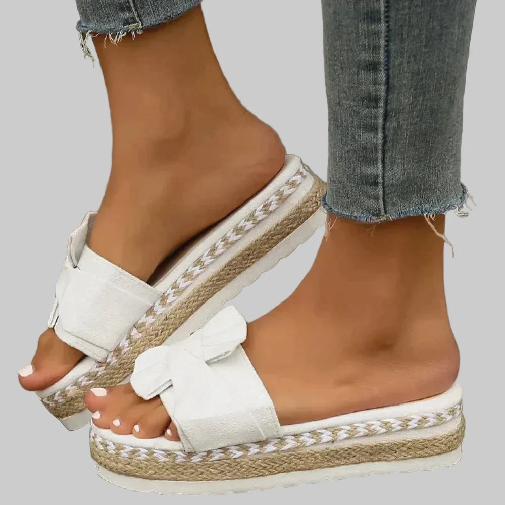Alyce's Schleife Ortho Sandalen
