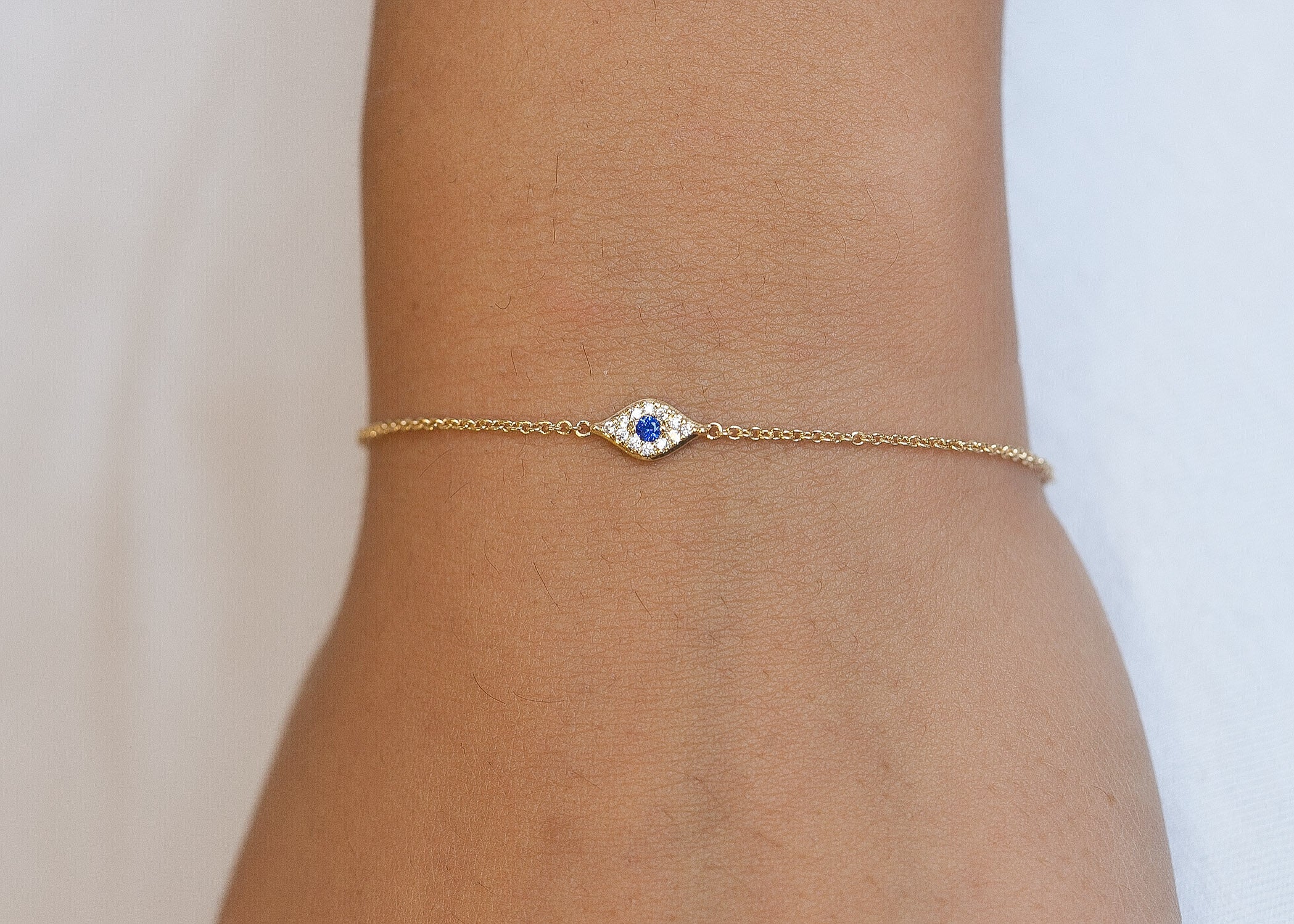 Damenarmband mit Nazar-Auge & Zirkonia – schützender Glücksbringer | Shop Nory
