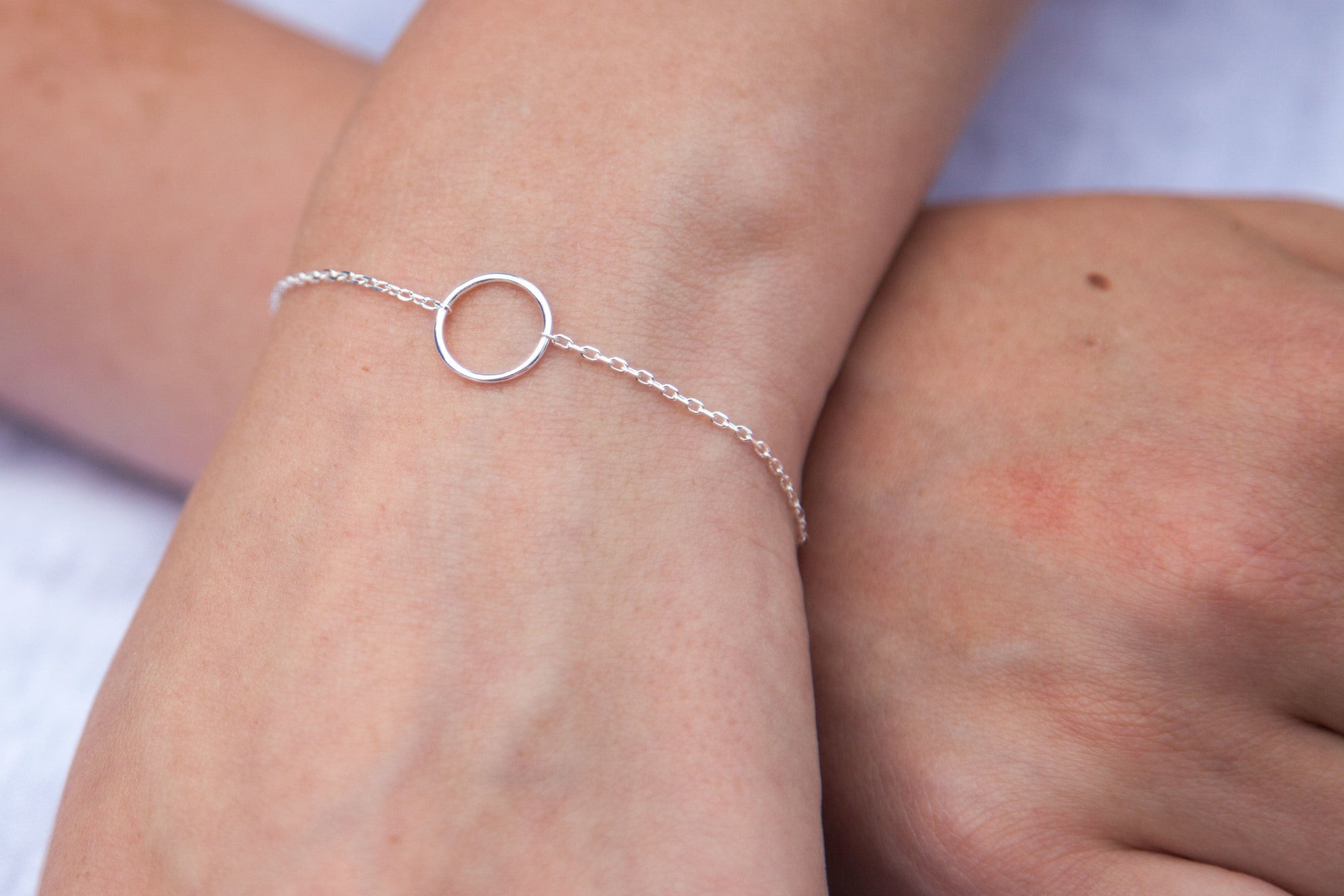 Armkettchen Armband Kreis Ring aus Silber | Shop Nory