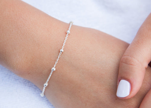Ankerarmband mit Kugeln aus Silber | Shop Nory
