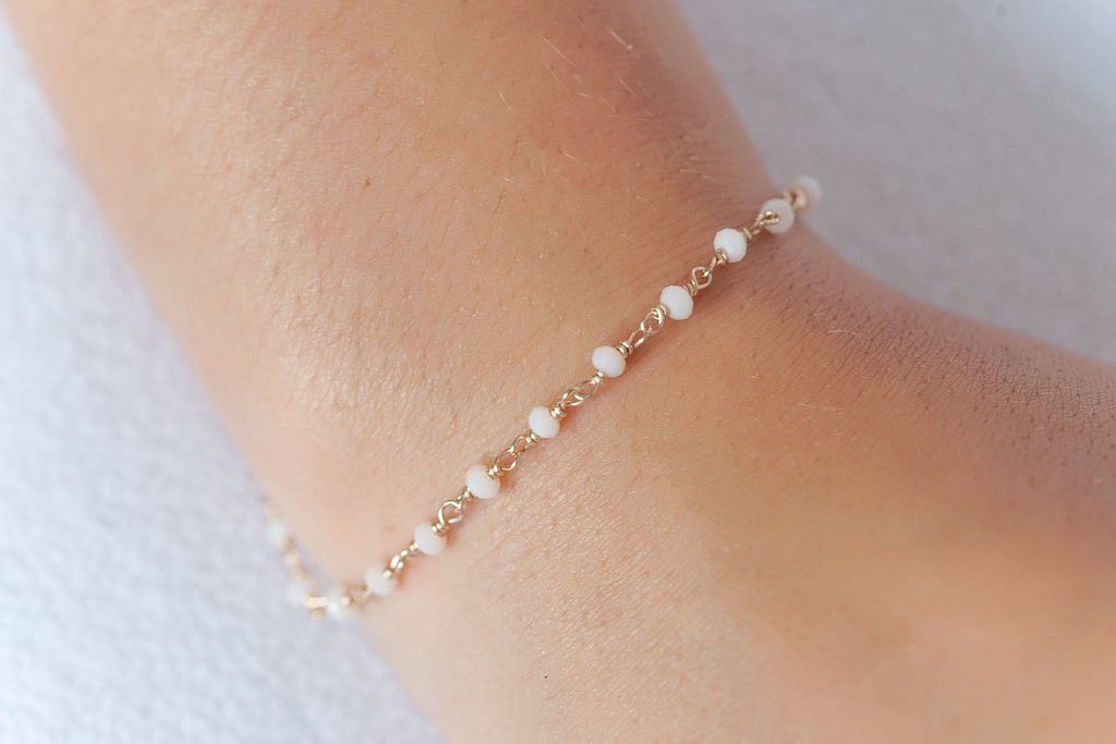 Armband mit bunten Steinen - 16 Karat vergoldet | Shop Nory