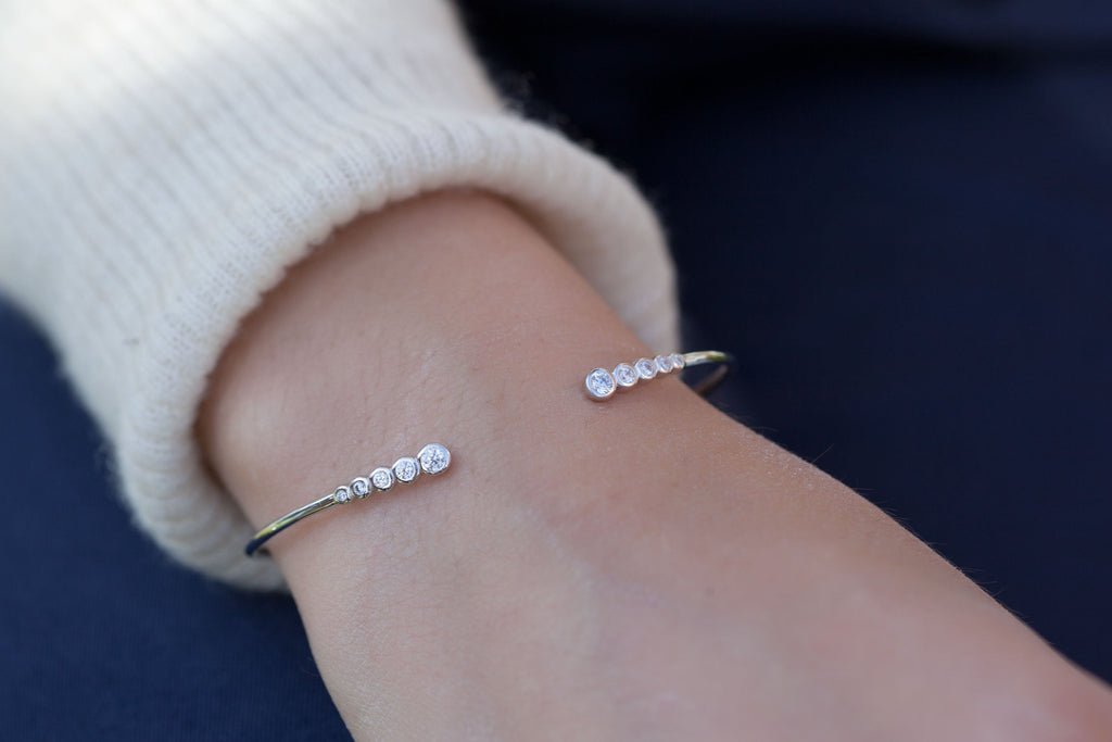Armreif aus Sterlingsilber mit Zirkonia | Shop Nory