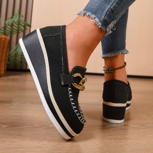 Orthopädische Slipper mit dicker Sohle und Ketten