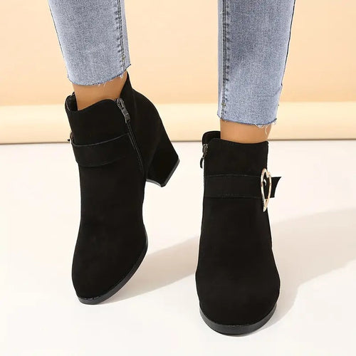 Damenstiefel mit Blockabsatz