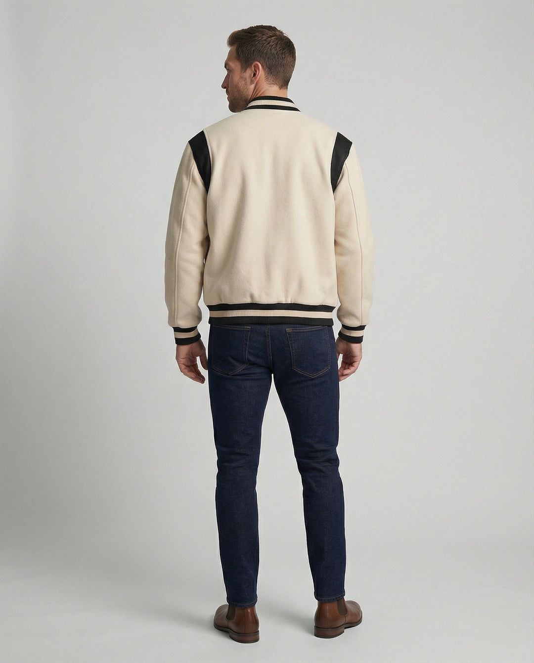 Herren stylische Sweatjacke im Sportlook