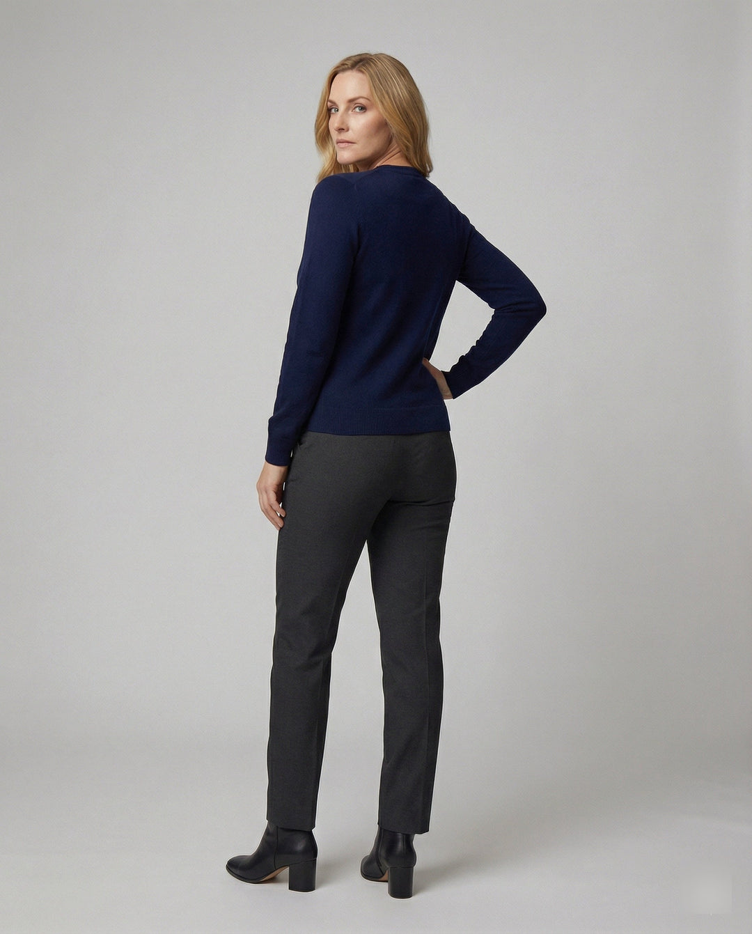 Damen Feinstrick Cardigan mit Knopfleiste und weichem Material