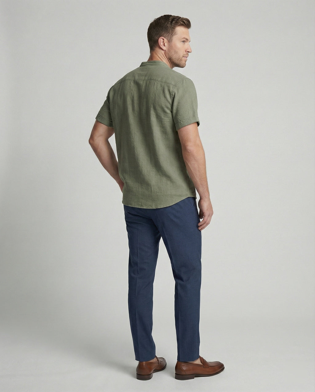ShopNory | Hochwertiges, Bequemes Herren-Polo mit V-Ausschnitt