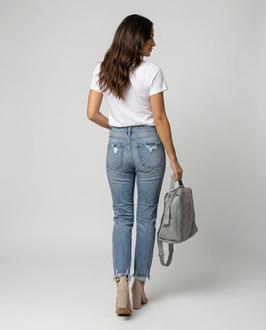 Damen Slim Fit Jeans mit Destroyed Details im Used-Look