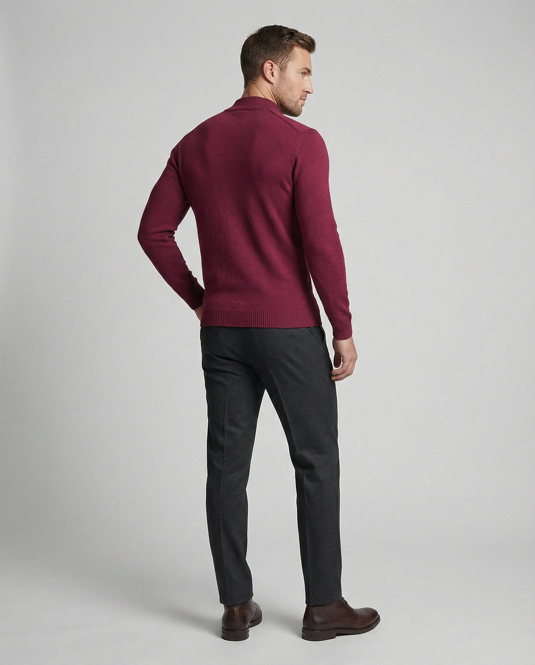 Herren eleganter Pullover mit Stehkragen