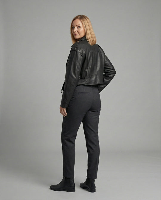 Damen Lederjacke Schwarz mit Gürtel