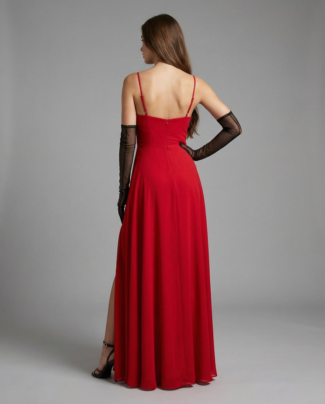 Damen Elegantes Abendkleid mit schwingendem Rock und tiefem Schlitz