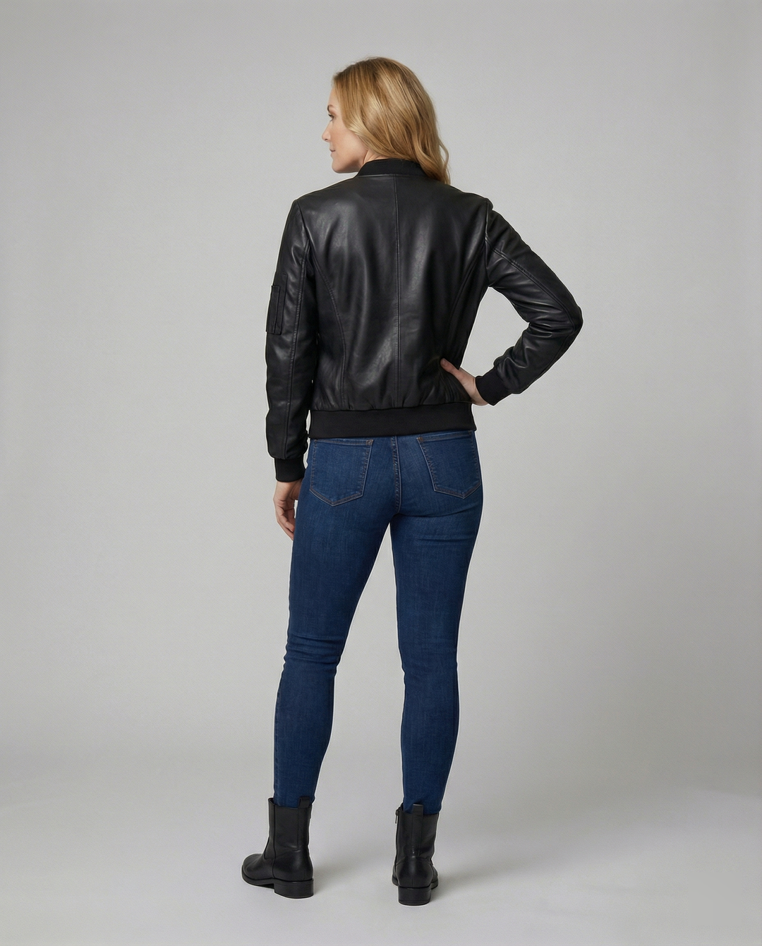 Leichte Steppjacke Damen aus hochwertigem Kunstleder