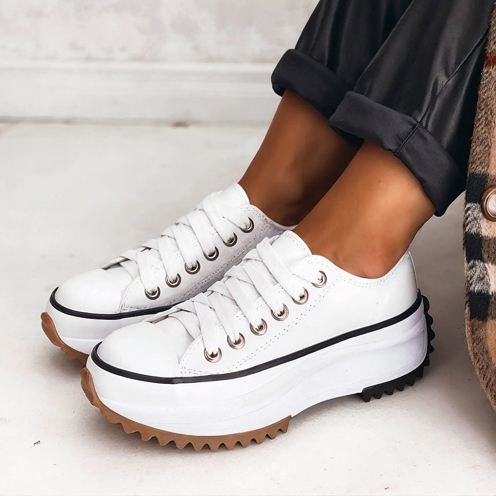 Stilvolle Orthopädische Schuhe mit Plateau