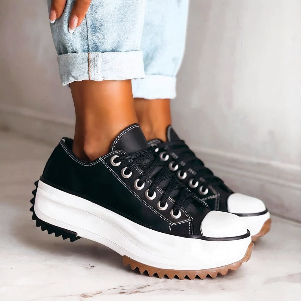 Stilvolle Orthopädische Schuhe mit Plateau