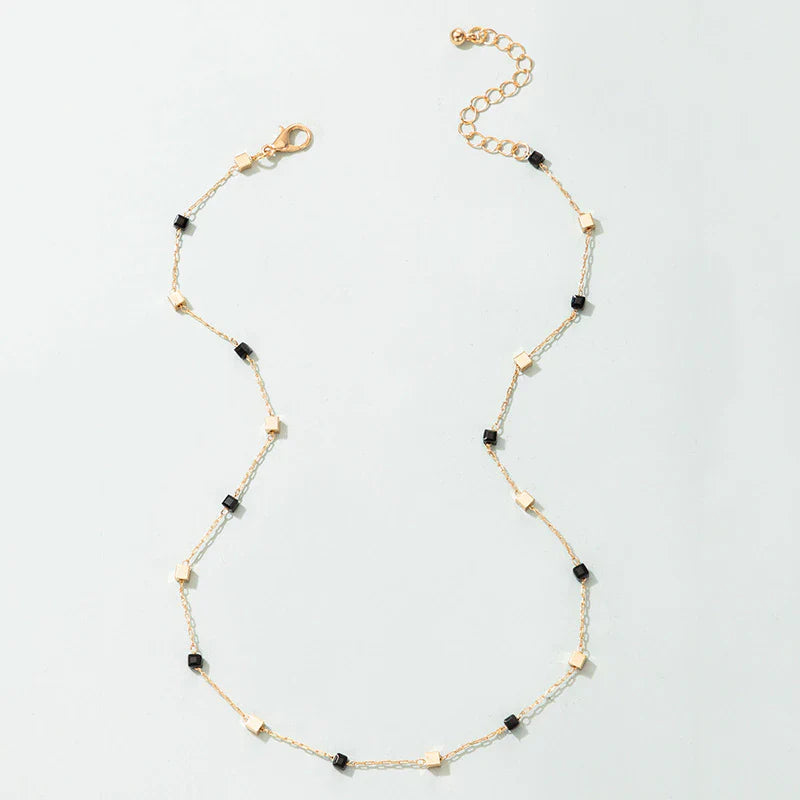 Schwarze Mini-Perlen Schlüsselbein Kette Choker Halskette | Shop Nory