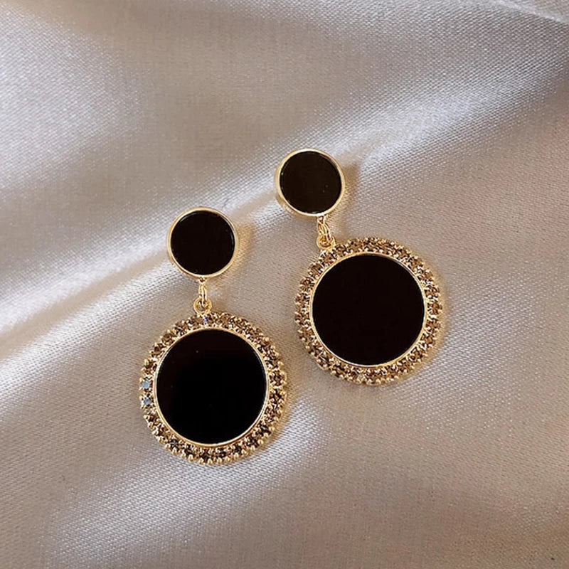 Schwarze runde Rhinestone-Hängohrringe | Shop Nory