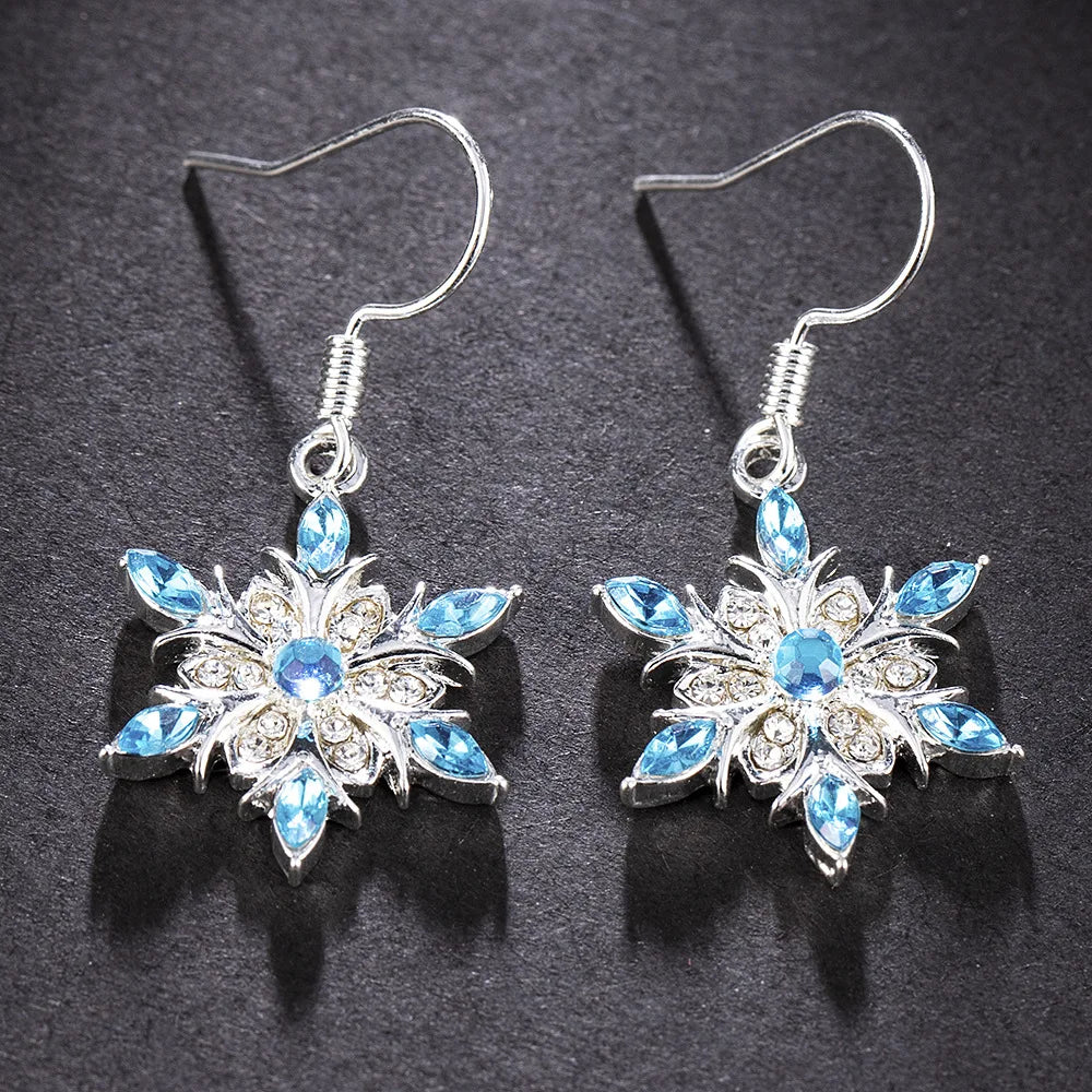 Winterliche Schneeflocken-Ohrringe | Shop Nory