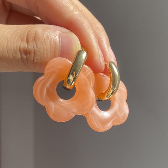 Goldvergoldete Blumen-Ohrringe - Valeria | Shop Nory