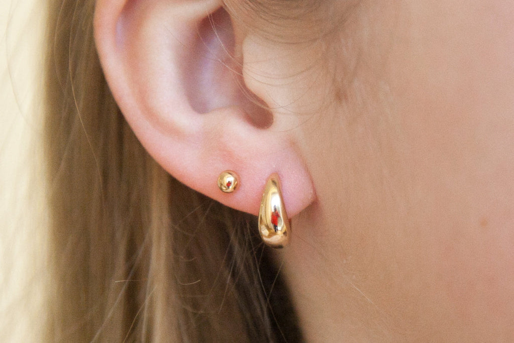 18K vergoldete Ohrringe – Tropfenform, leicht & elegant | Shop Nory