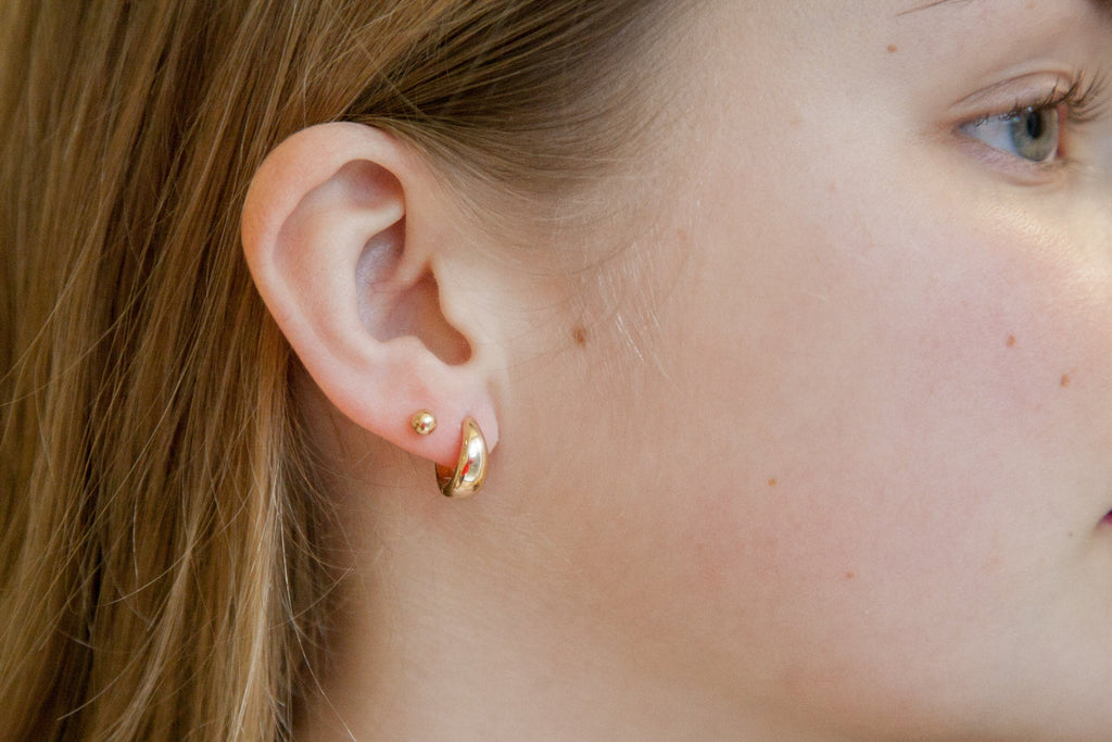18K vergoldete Ohrringe – Tropfenform, leicht & elegant | Shop Nory