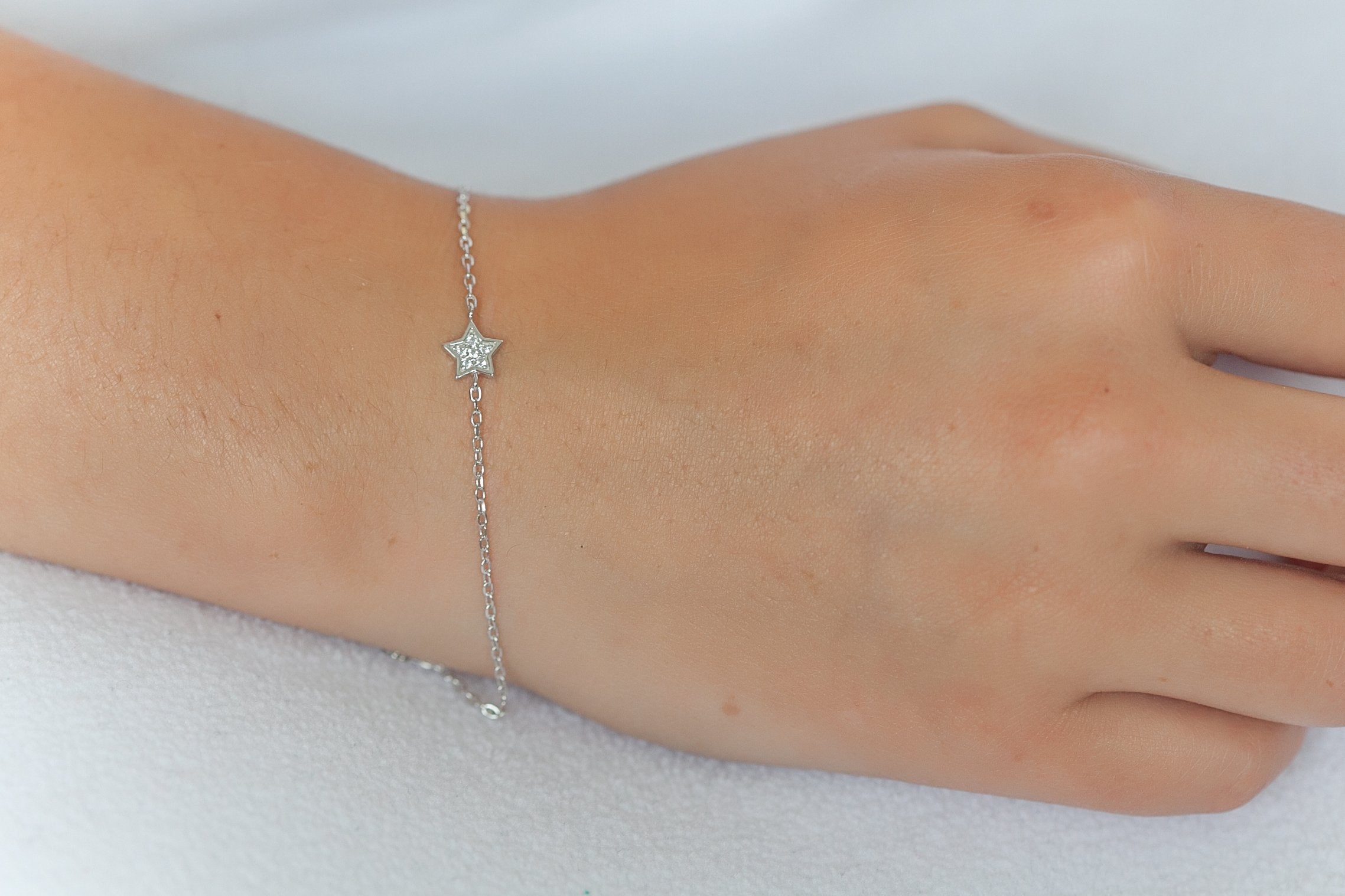 Armband mit Stern mit Strass besetzt aus Silber | Shop Nory